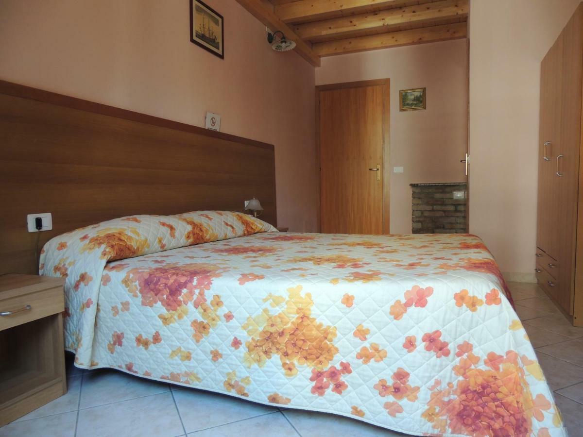 La Marina Bed & Breakfast กาญารี ภายนอก รูปภาพ