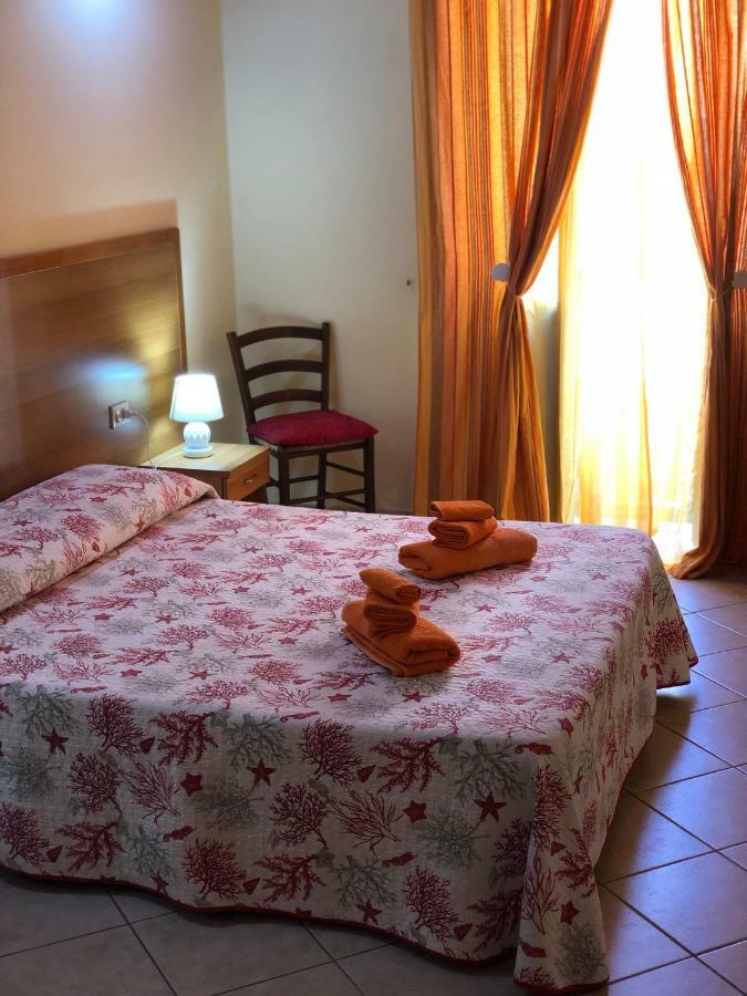 La Marina Bed & Breakfast กาญารี ภายนอก รูปภาพ